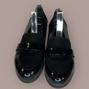 Marbella Kelsey Girls Black Synthetic & Suede Loafers Size 4M.